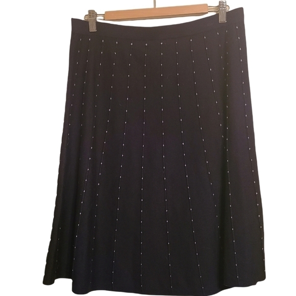 Grey & Gray | Blue Knit A-Line Skirt w/ Polka Dots (Size XL) - Picture 13 of 13